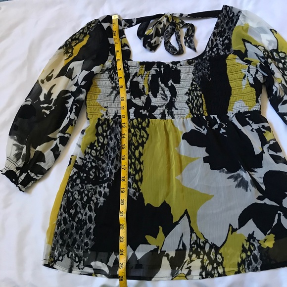 AB Studio Smocked Peplum Floral Chiffon Top Size Medium - Picture 4 of 16